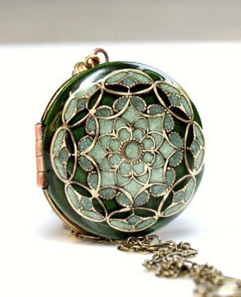 green locket