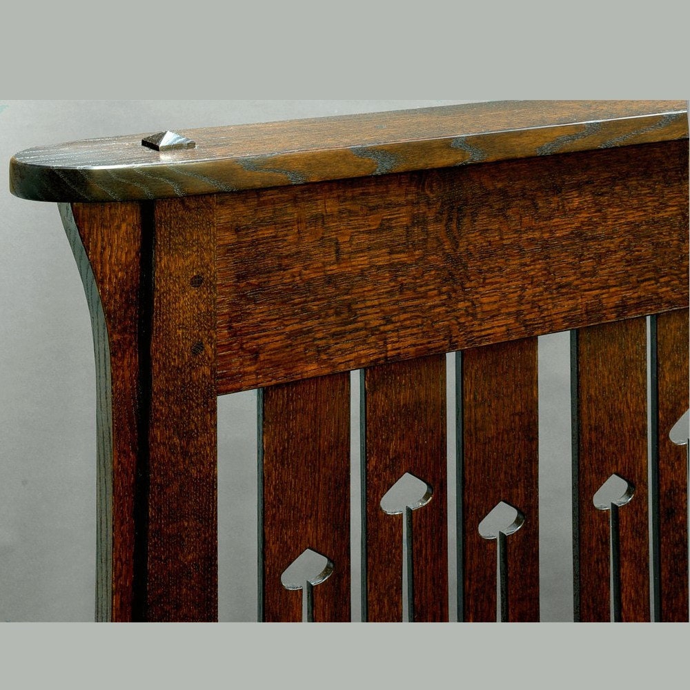 Mackintosh Design, Arts and Crafts,QUEEN BED, Quartersawn Oak,