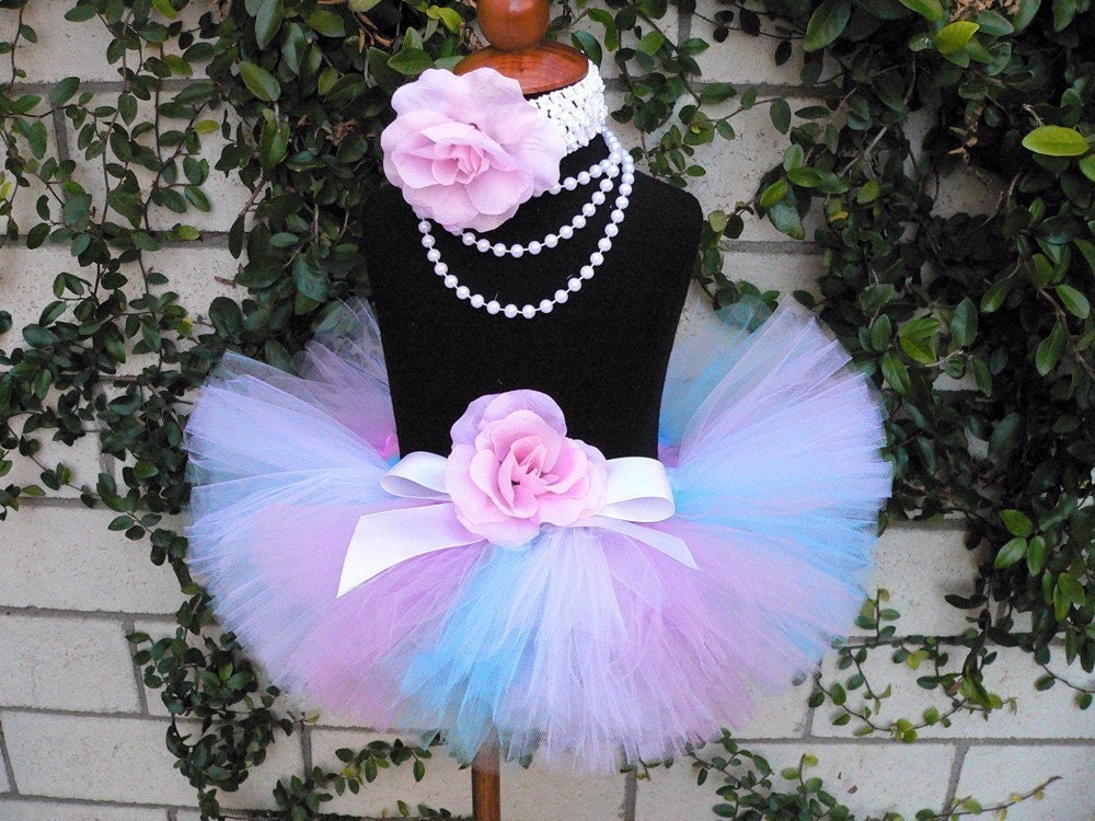 Sweet Little Lovey - Custom Sewn Classic 6'' Infant/Toddler Tutu - size newborn to 24 months