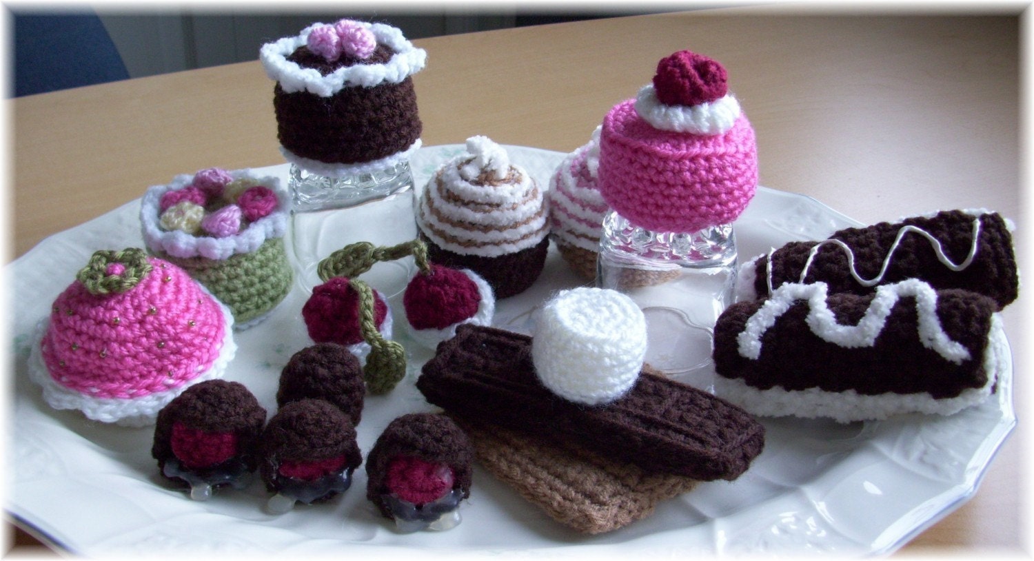 Playtime Pasteries...PDF Crochet Pattern