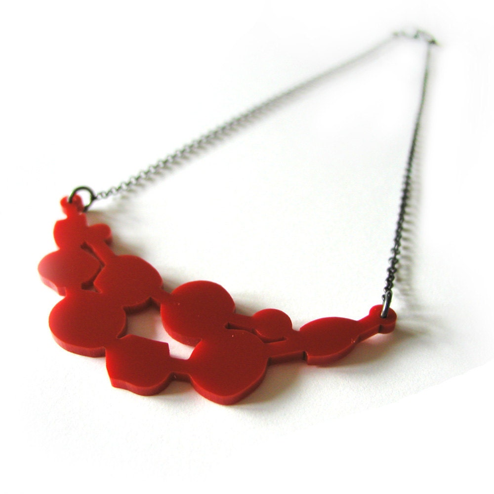 BEADS necklace in Patent-Red