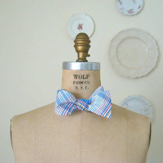SALE - gentleman bow tie - made with vintage plaid fabric