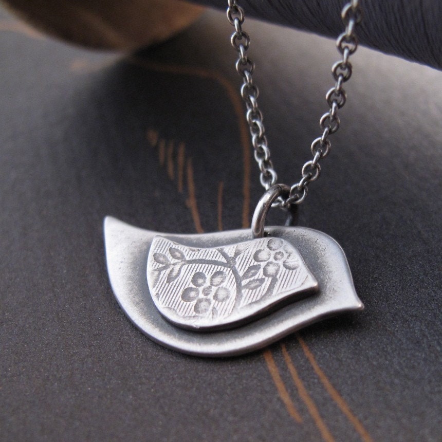 Personalized Mama Bird Necklace - handcrafted in sterling silver by Modern Bird - jewelry mothers day