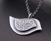 Personalized Mama Bird Necklace - New baby gift