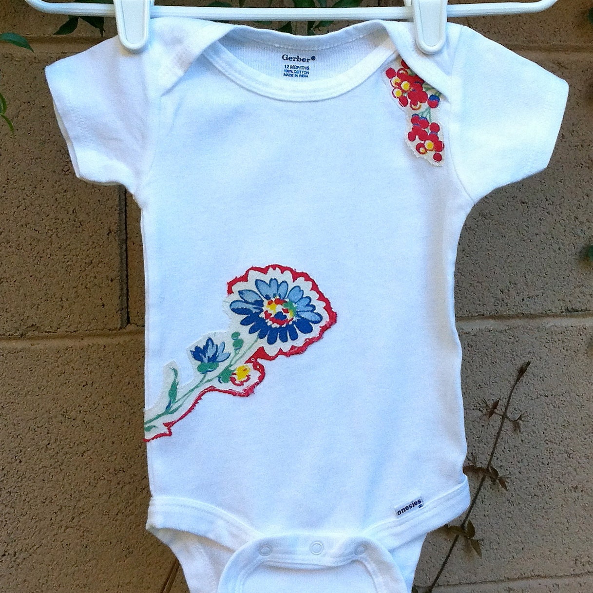 Floral Applique Onesie - Size 12 Months
