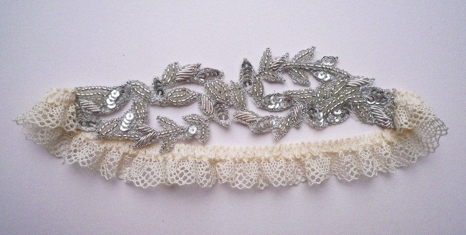 Aphrodite beaded garter