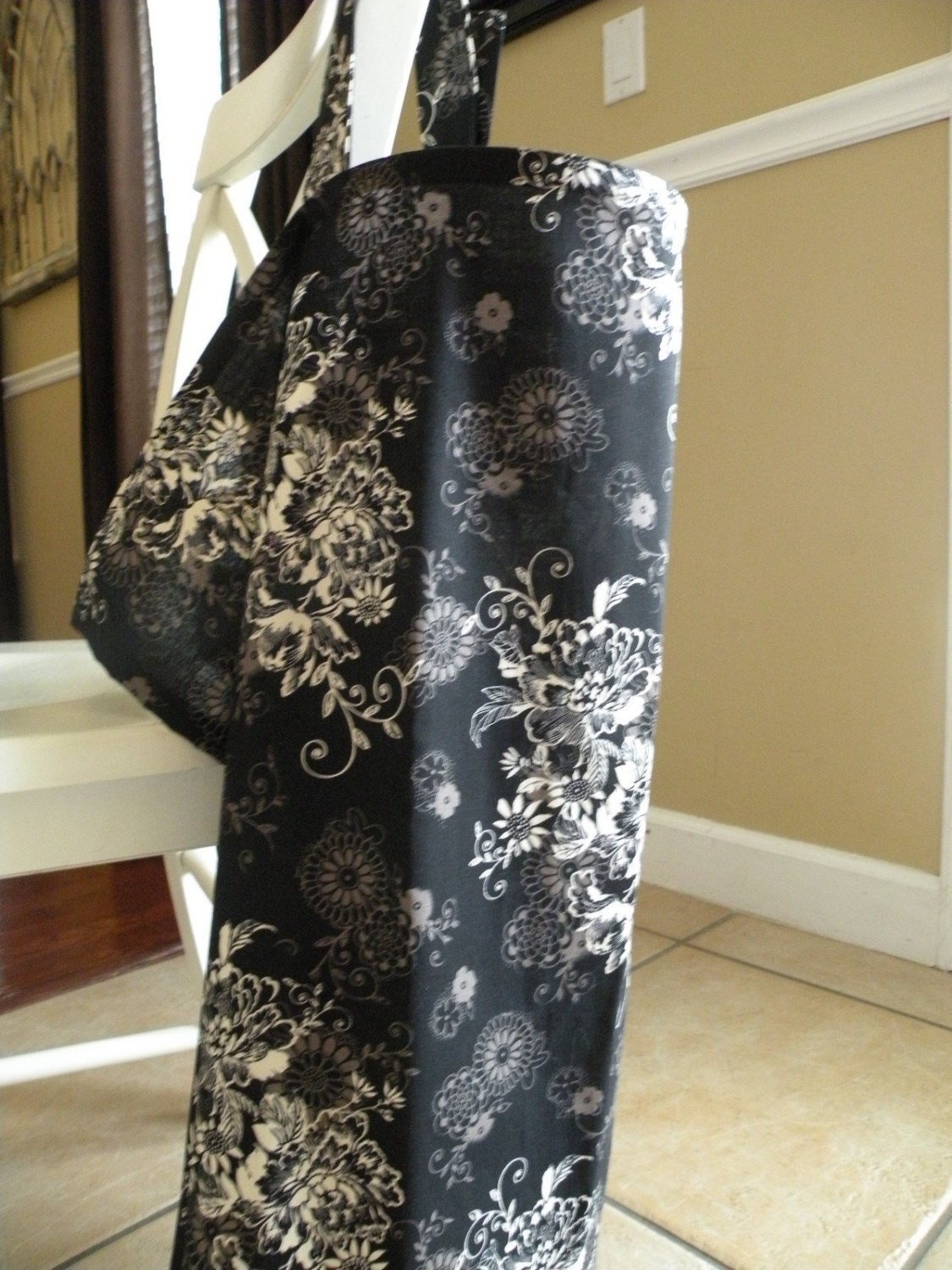 Beautiful Nursing Cover-Zen-FREE SHIPPING when purchased with a wrap