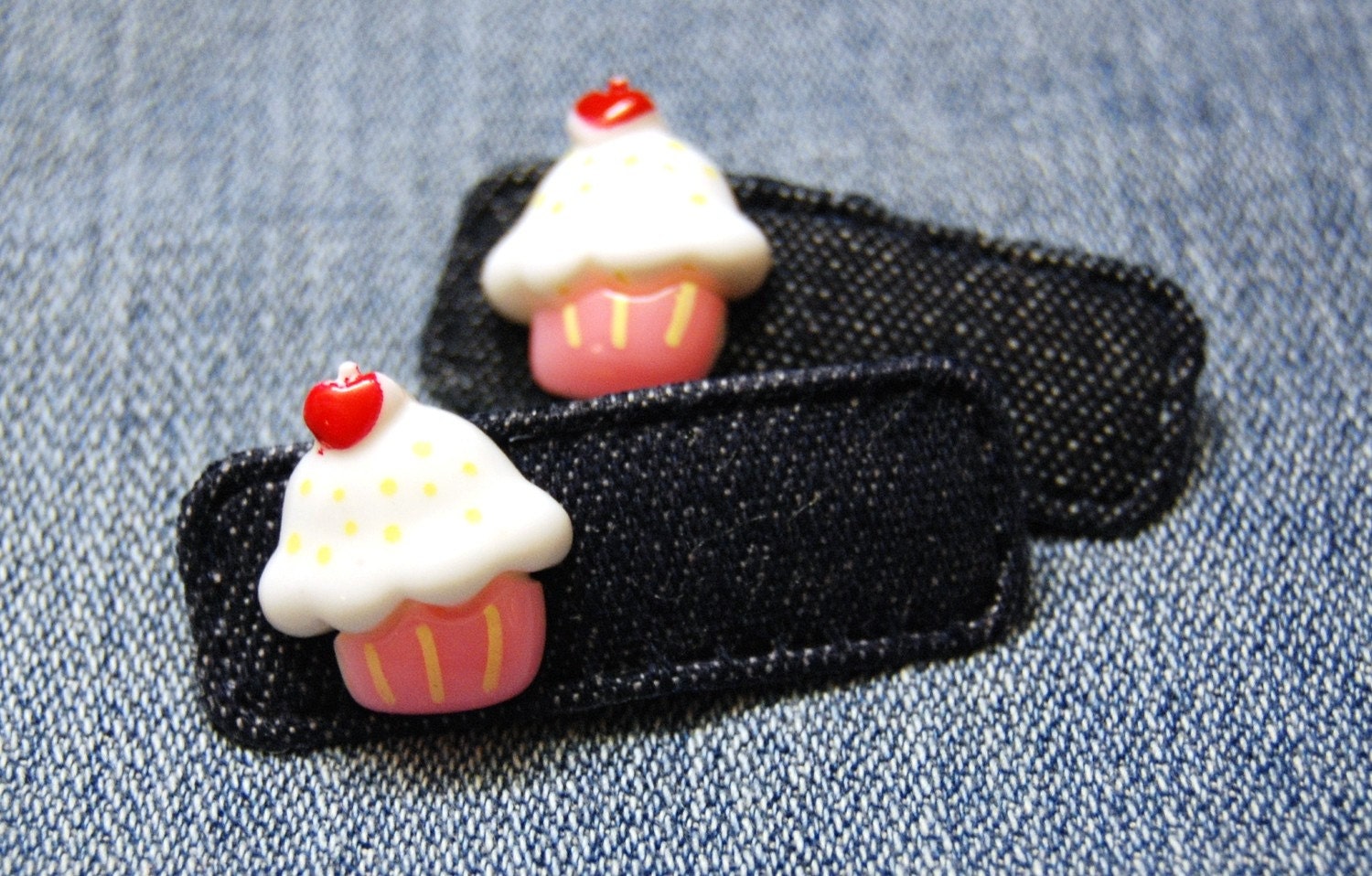 Denim Cupcake Hair Clip