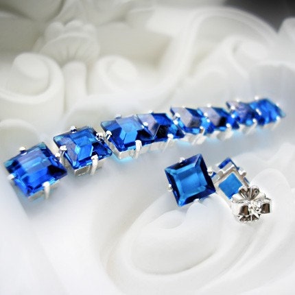 Capri Blue Vintage Glass Earrings - FREE Shipping