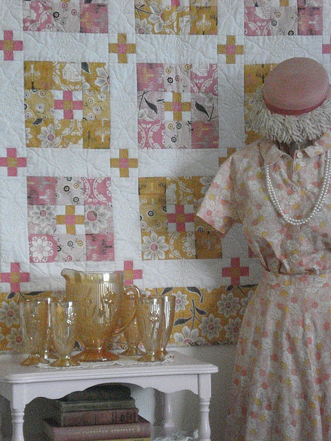 Riley Blake Fabric Daisy Cottage  - Chandelier White, Designer Fabric, Sale