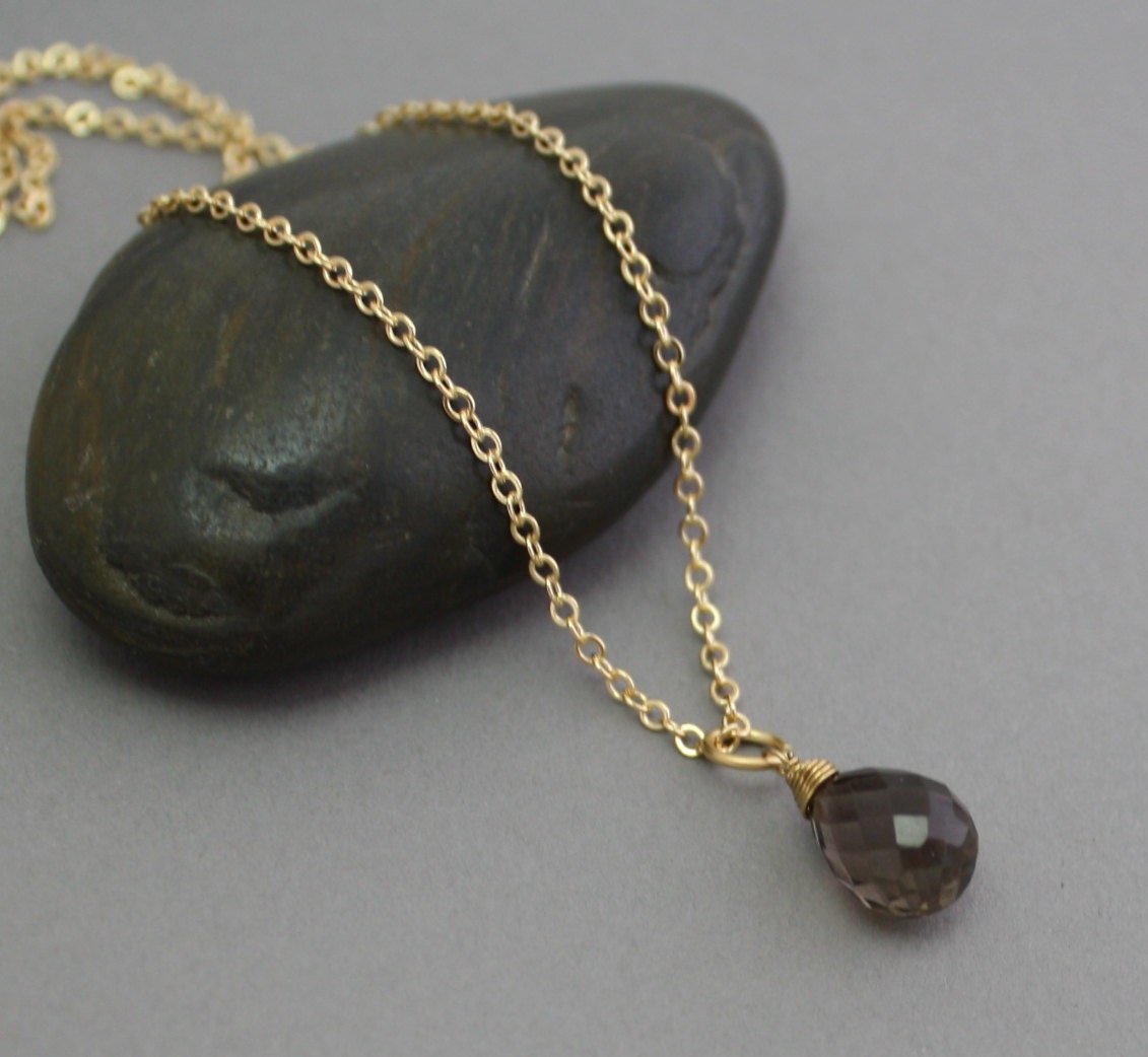 Smoky quartz solitaire golden necklace