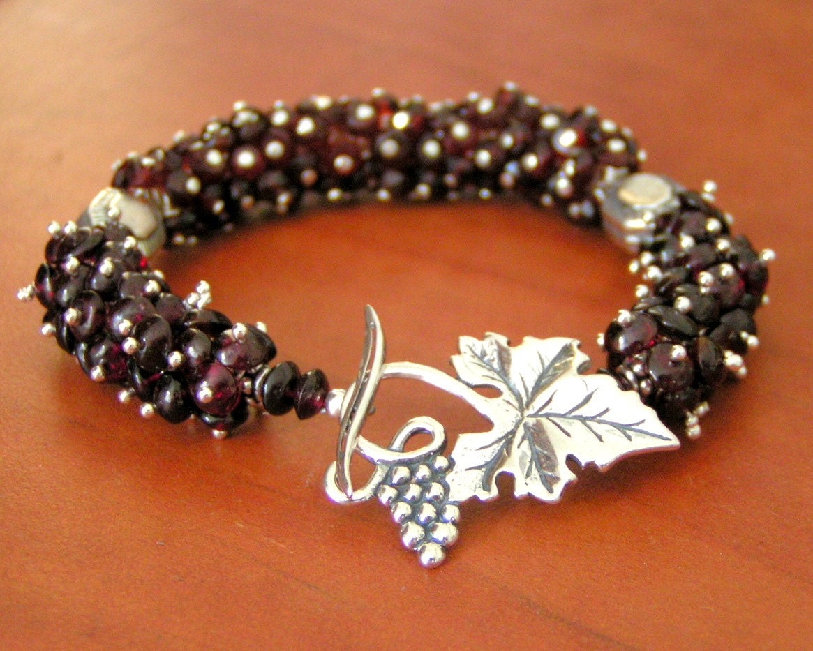 CAUDALIE garnet bracelet