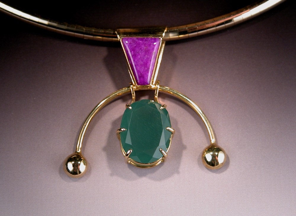 Sugilite and M'torolite Pendant in 18 karat Gold NURTURE