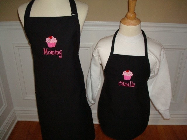 Personalized Mommy and me Daugther black  Apron Set mama grandma nana girl mother abuelita mothers Day Gift