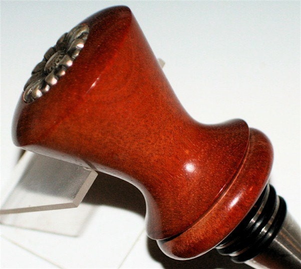 Bloodwood Wine Stopper w/ Pewter Flower  404