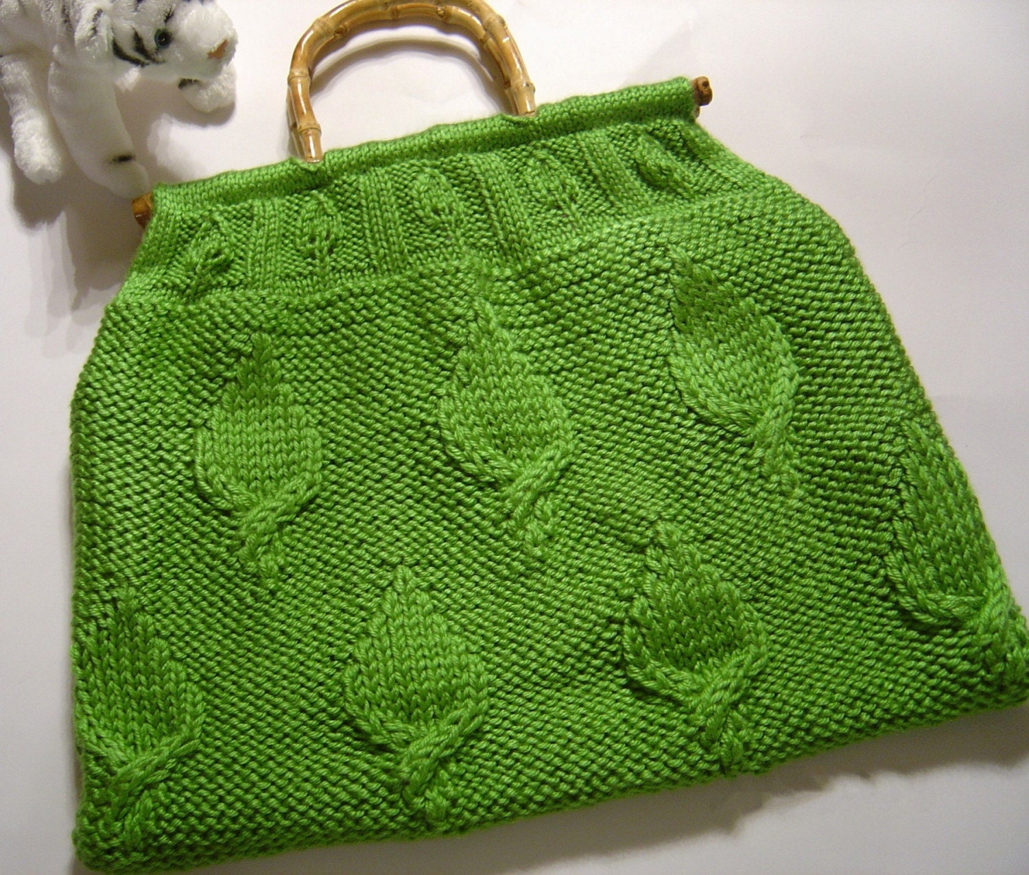 Love Me Or Leaf Me Carpet Bag Original Design Knitting PATTERN (PDF Format)