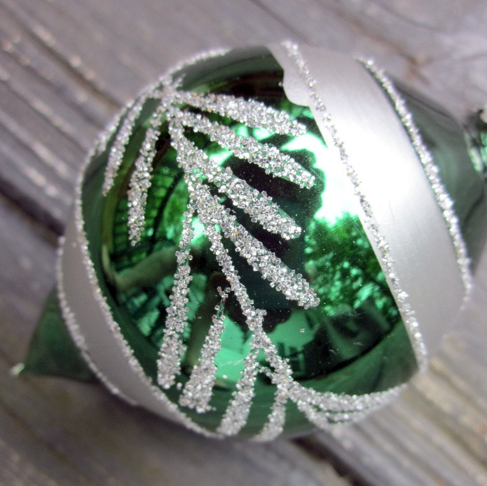 Vintage Christmas Ornaments - Five Glass - Romania 1973