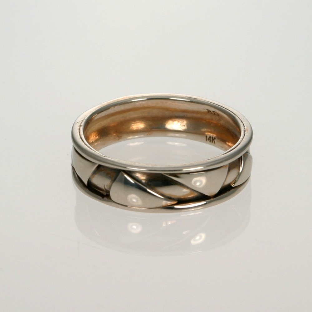 White Gold Right Angle Band Ring