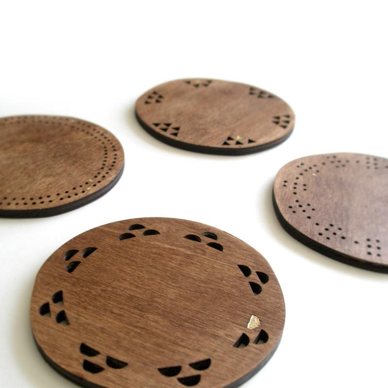 Coasters - Maple veneer - dark stained