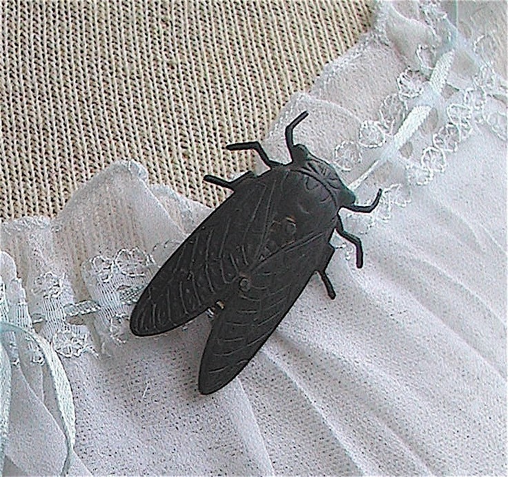Black Cicada Pin, insect Pin, Insect Jewelry, Cicada Jewelry, Insect Brooch, Cicada Brooch, Gothic Jewelry, Gothic Pin
