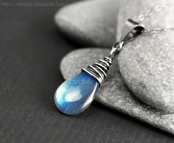 Labradorite jewelry Labradorite necklace oxidized sterling silver - turquoise blue black gemstone jewelry pagan rustic rusteam oht - Alina - Arctida
