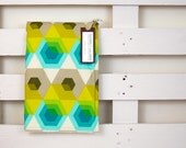 baby blanket, multi-tonal hexagon pattern, super bright, modern, and parent-friendly.