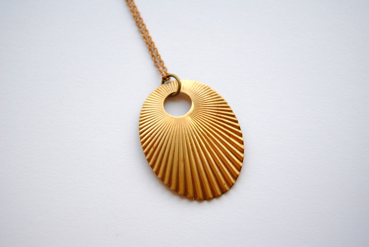Vintage Oval Sunburst Necklace - Handmade Jewelry - Free Shipping in the US - Summer Fashion