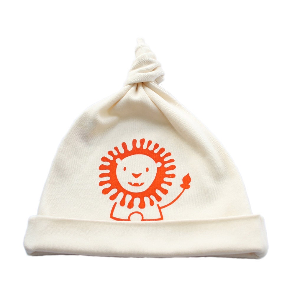 Lion print organic cotton baby hat