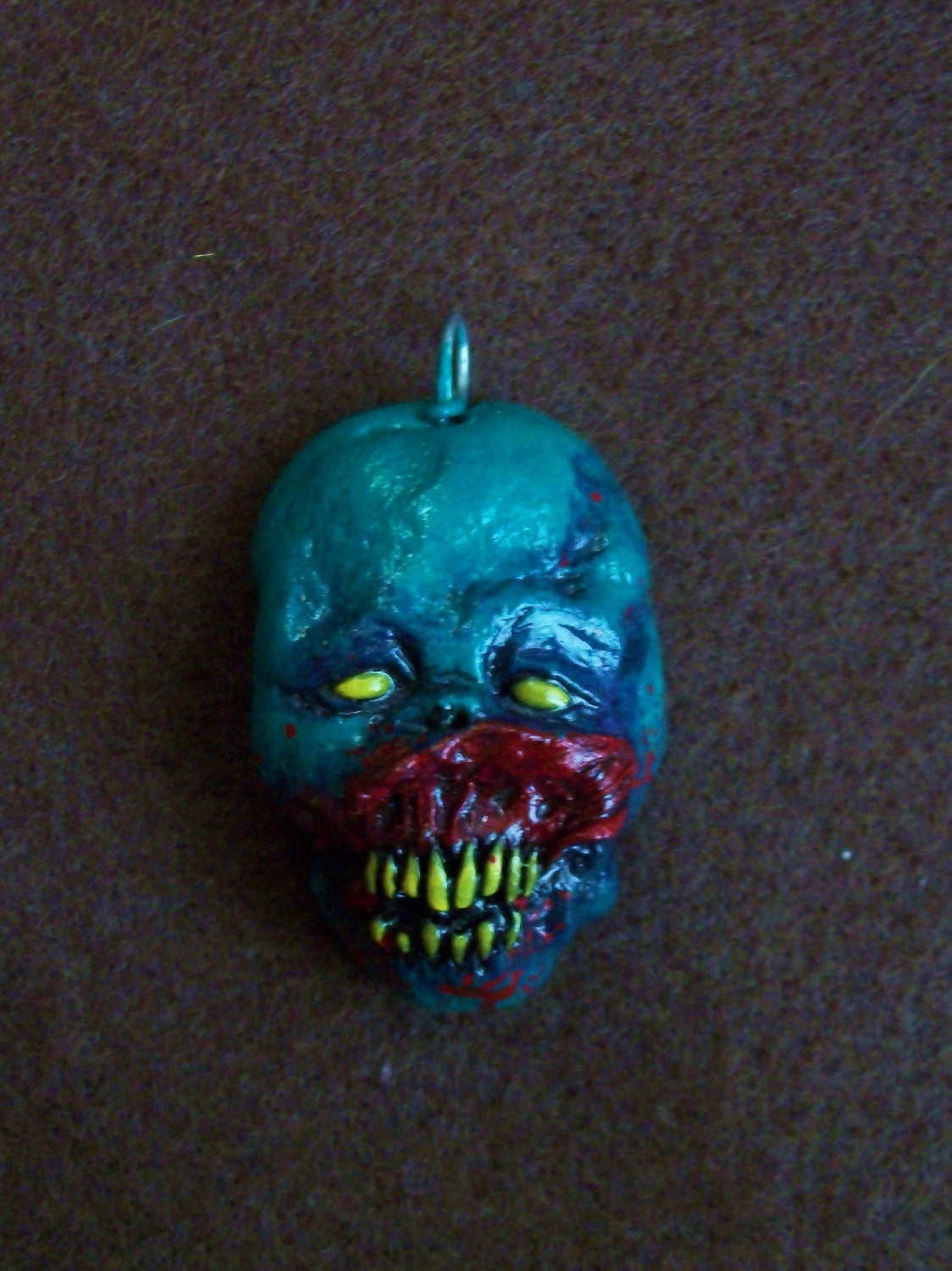 Lip Stick ZombieHead Pendant