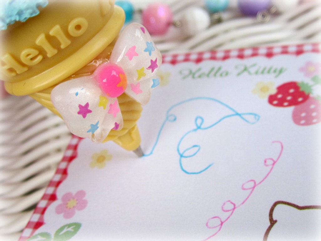 Hello kitty kawaii sweet ice cream cone bunny pen necklaces with star bow waffle cookie ears and pink purple pastel beaded chain