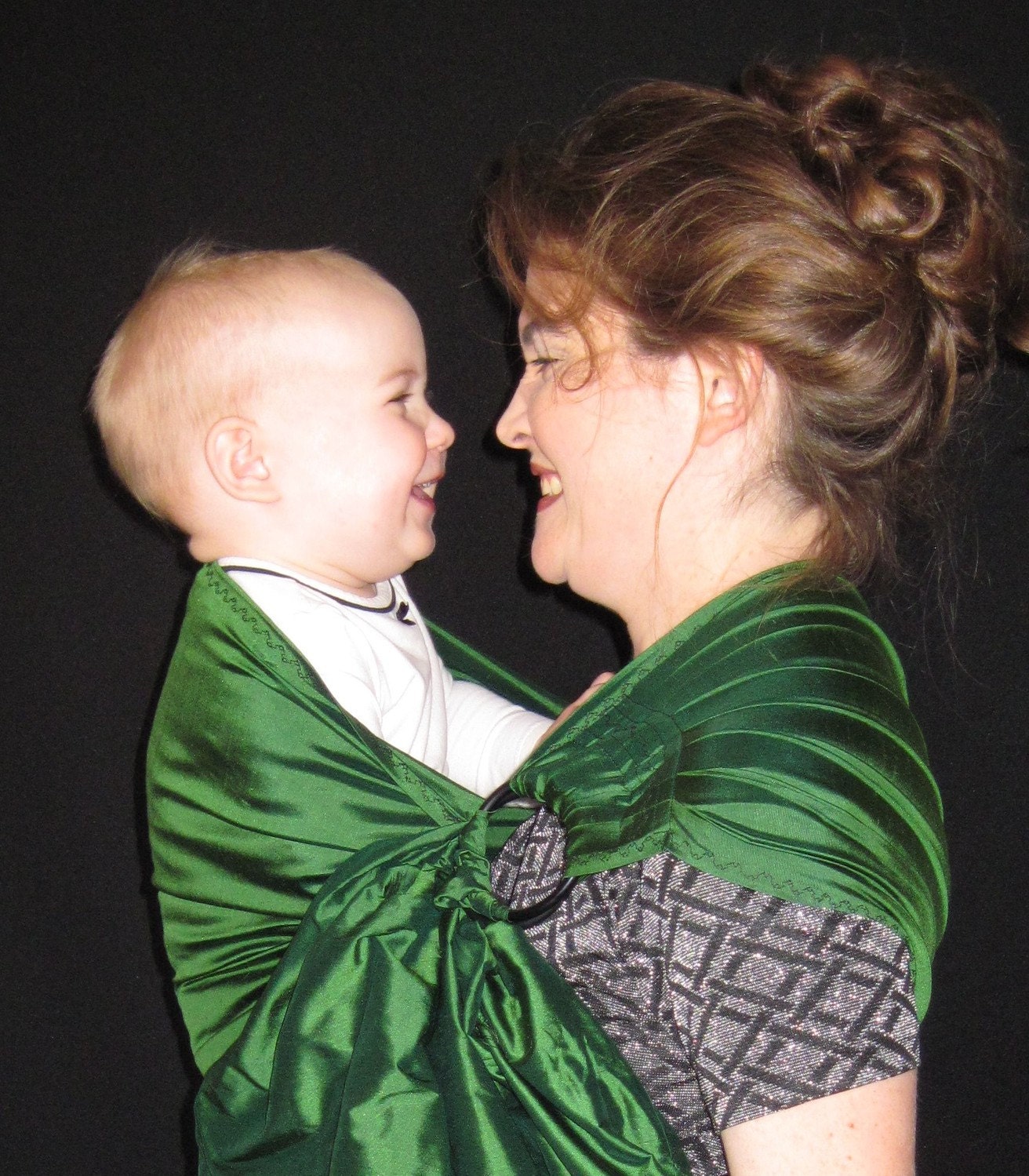 Ring Sling Baby Sling Carrier - DVD included - wide shop selection