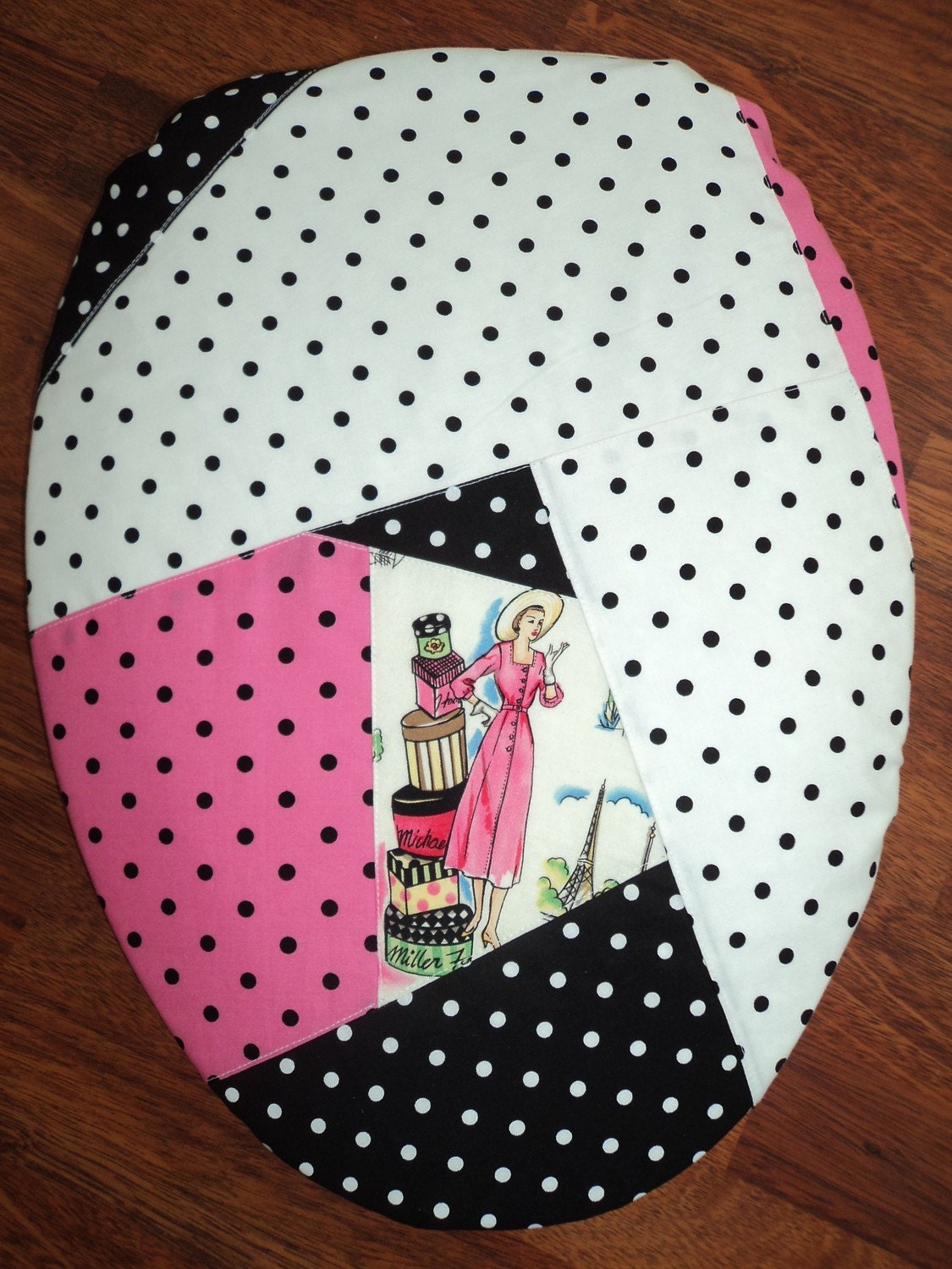 Shopping in Paris...  Toilet Seat Cover