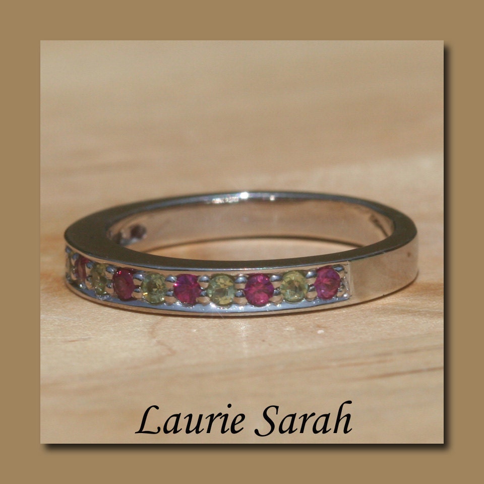 Pink Sapphire and Peridot Band in 14kt White Gold - Birthstone Ring - LS1556