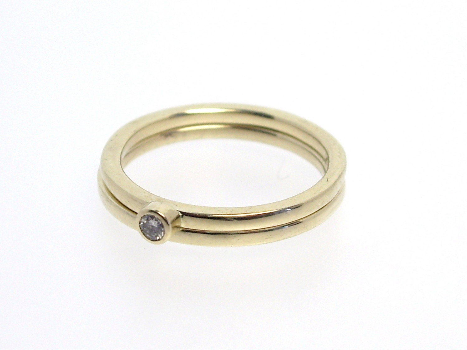 Sweet Diamond Ring Stackable