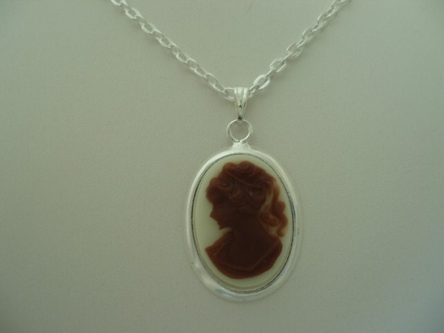 Lady Silhouette Cameo Pendant with Silver Plated Chain