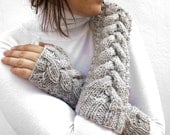 GREY cabled  fingerless gloves