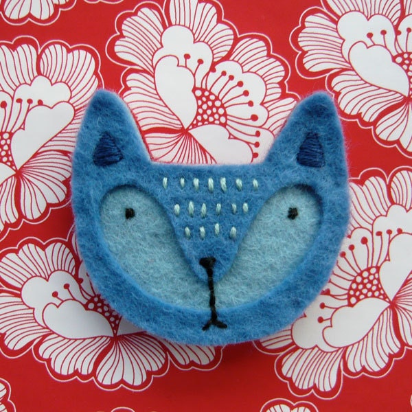 Blue Fox, felt brooch