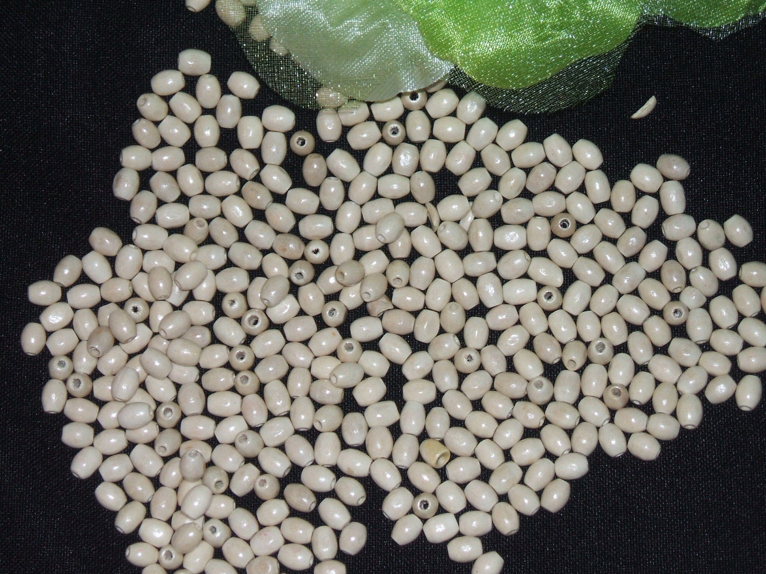 200pcs White Cream-ish Wooden Rice Bead Fashion Dyed 6x4mm