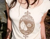 Cameo Mecanique T-shirt - Neo Victorian Cameo Womens Scoop Neck Tee in Cream
