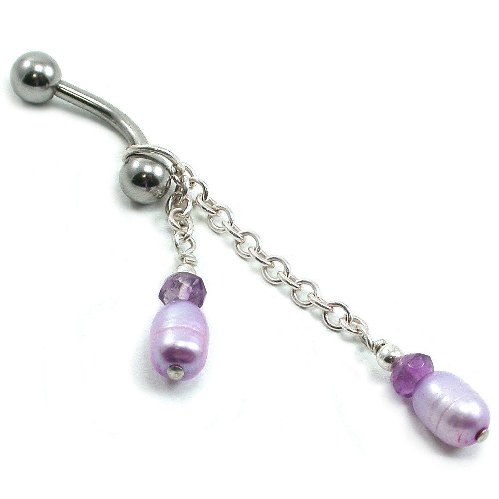 Belly Ring: Amethyst, Freshwater Pearl, Sterling Silver, Dangle.  Artisan Jewelry by SilviaMaciasDesigns on Etsy