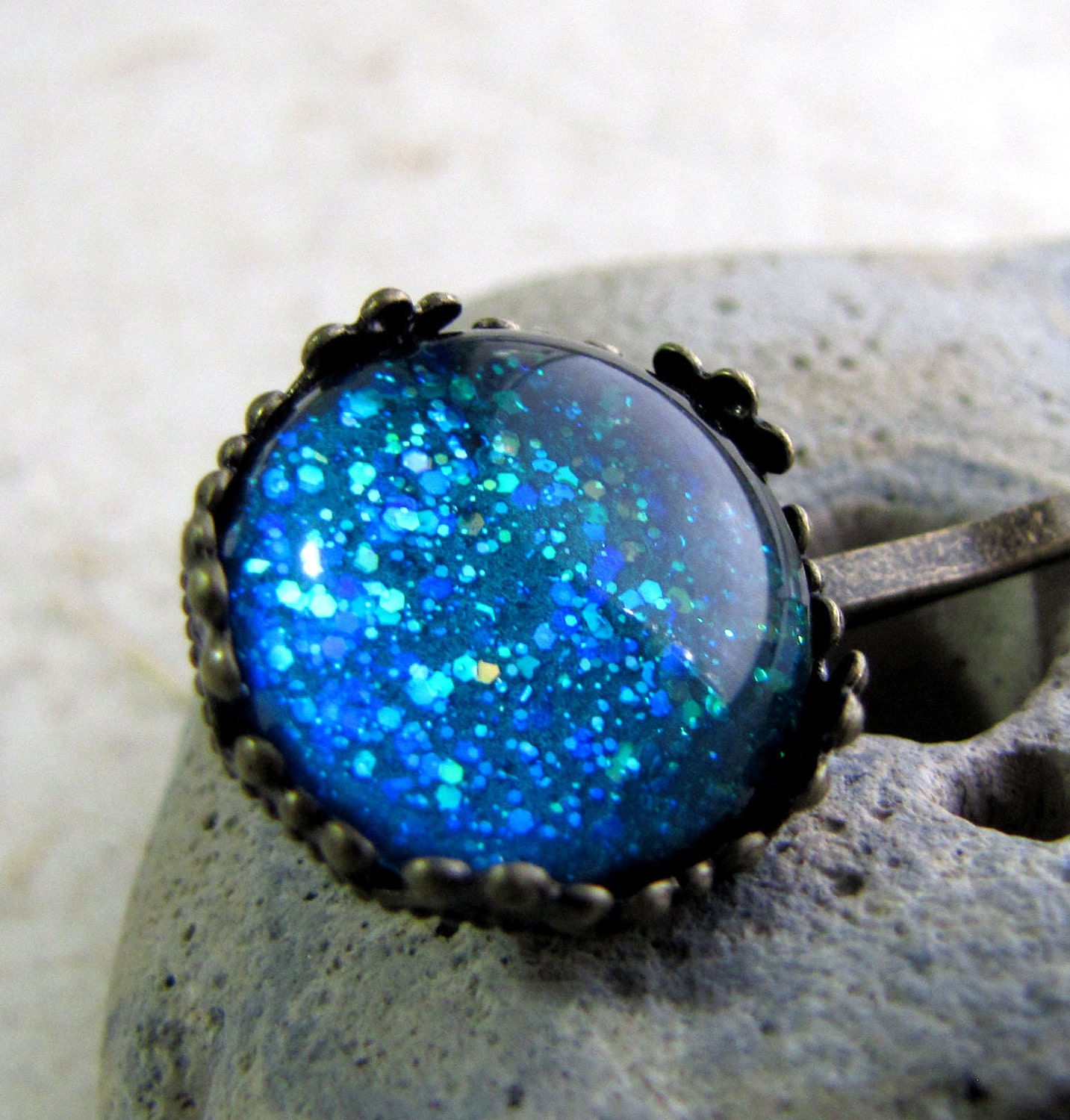 Atlantis Blue Petite Crown Hair Pin in Antiqued Brass