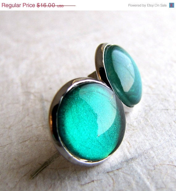 Emerald Green Post Earrings - Bright Shimmering Emerald City Silver