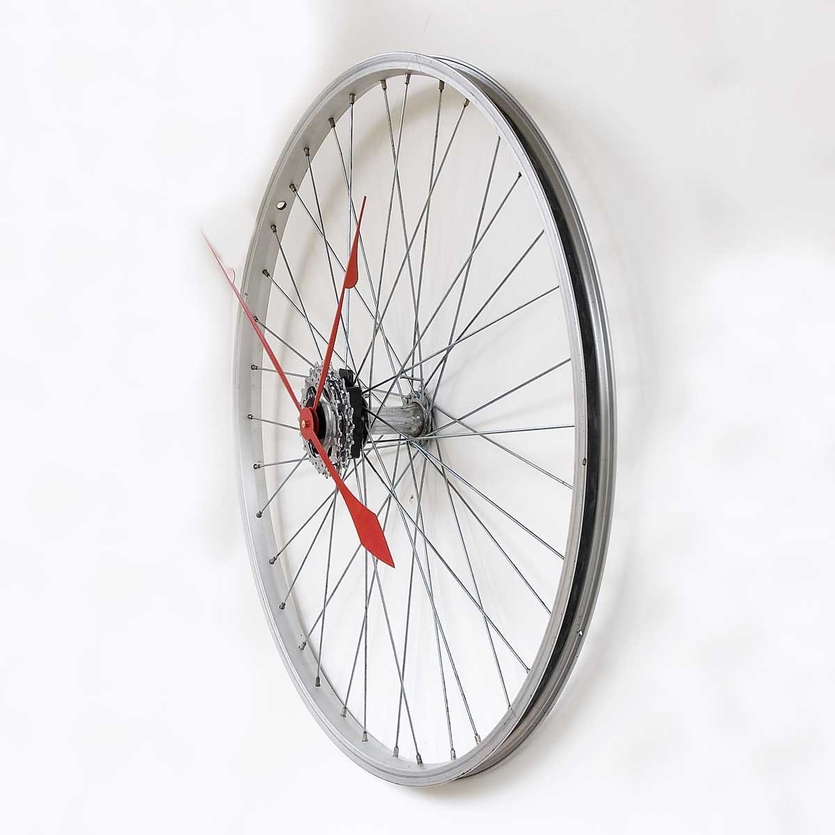 clock made from a recycled bike wheel