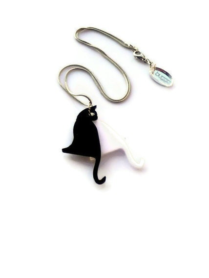 Mini Black Cat,White Cat Necklace,Plexiglass Jewelry,Lasercut Acrylic,Gifts Under 25
