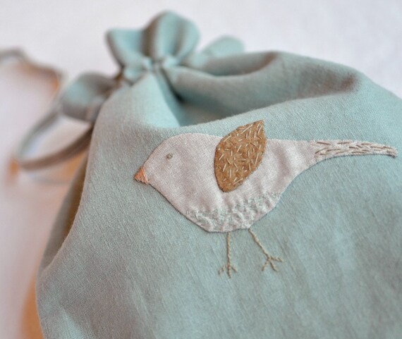 Handy bird - hand embroidered drawstring bag