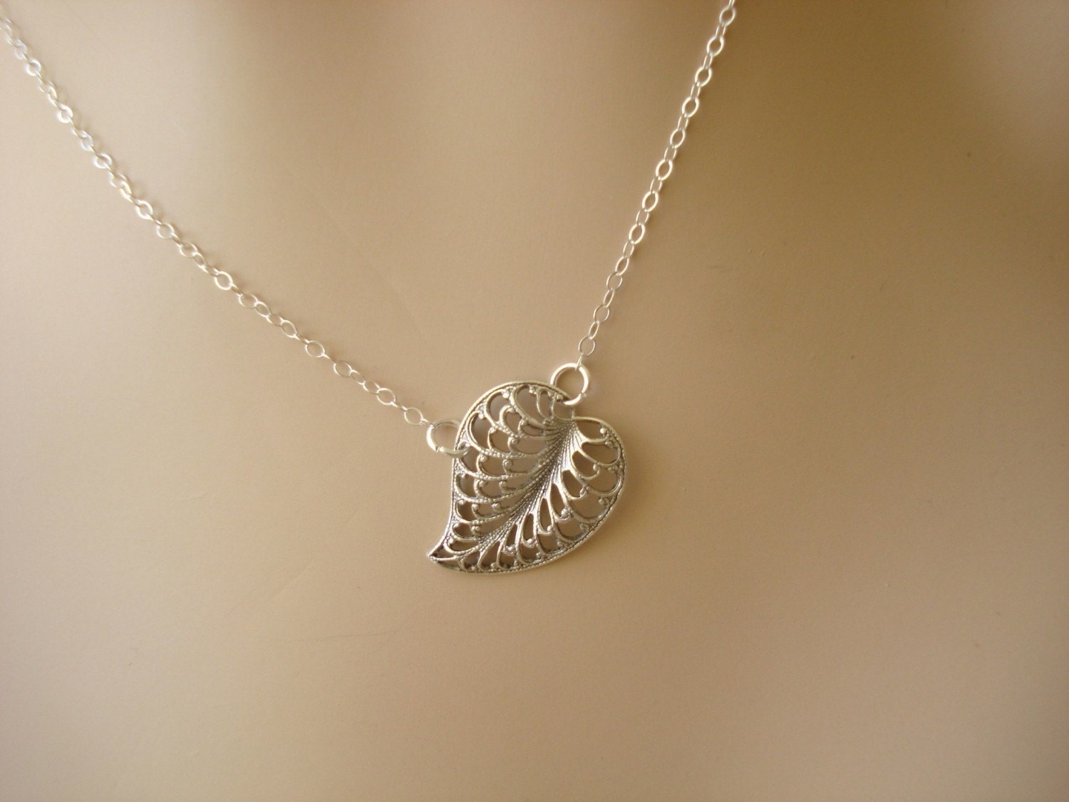 Delicate Leaf Necklace