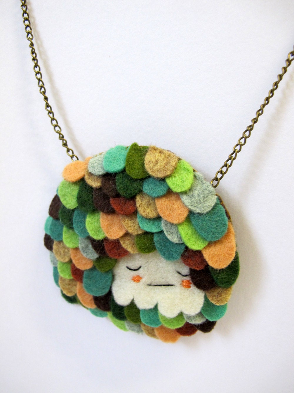 Scalloped Necklace in Sleepy Shrub