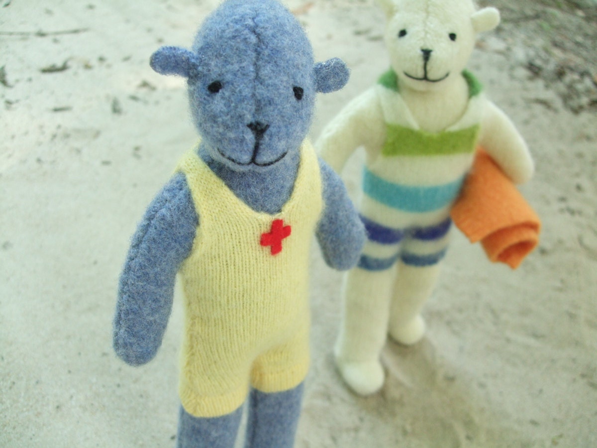Lifeguard Pogo - eco friendly pool pal, repurposed wool