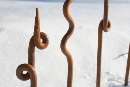 Set of 4 - Hose Guard Garden Stake, Rusted