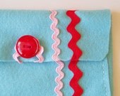Felt gift pouch in blue with pink and red rik rak and vintage button - Extra special